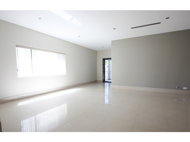 91 Oxford Avenue, Bankstown NSW 2200
