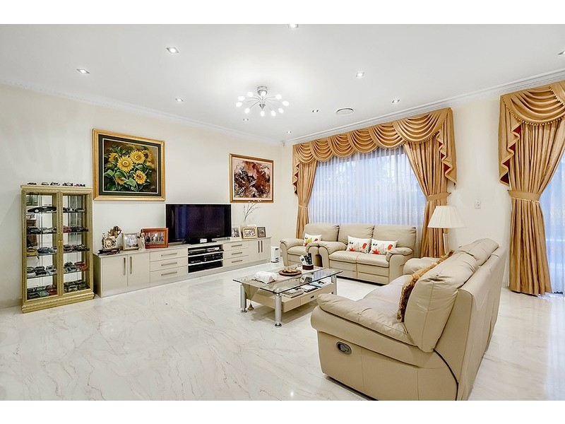 9 South Street, Strathfield NSW 2135