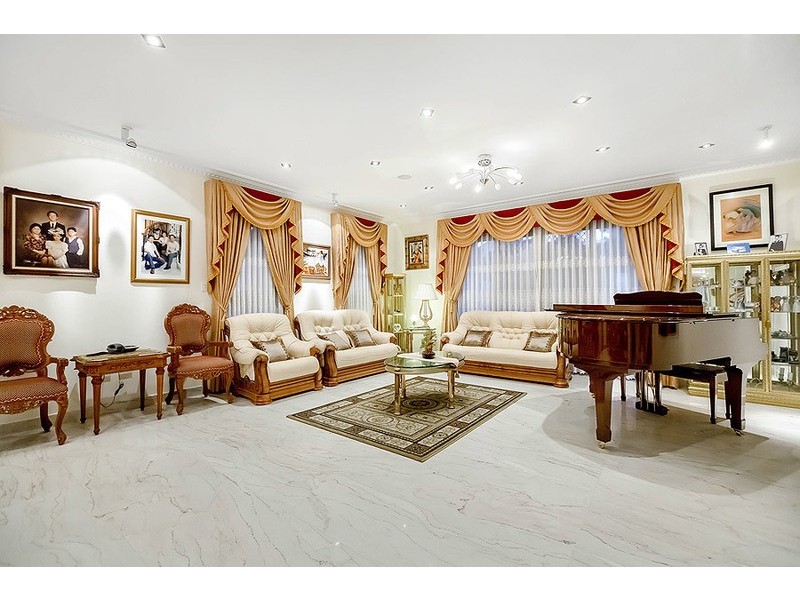 9 South Street, Strathfield NSW 2135