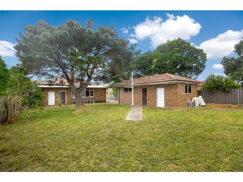 52 The Crescent, Homebush NSW 2140