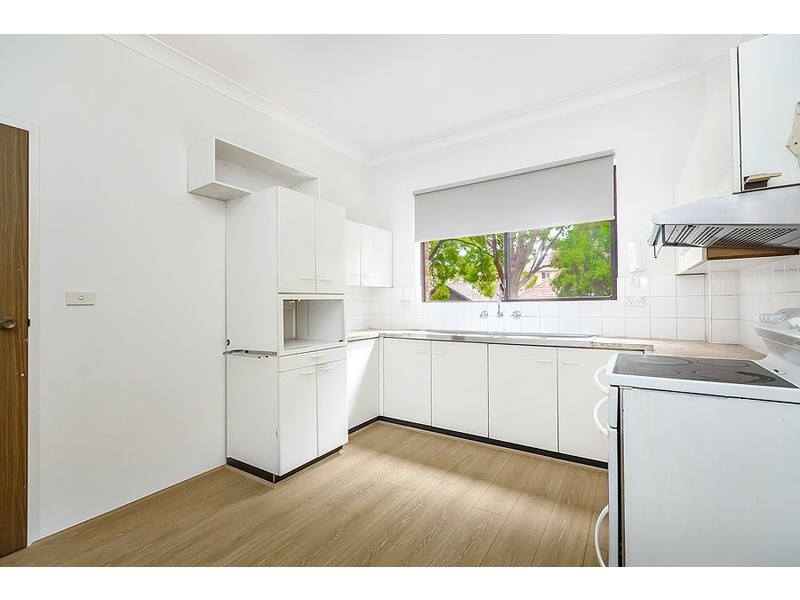 5/40 Hampton Court Road, Carlton NSW 2218