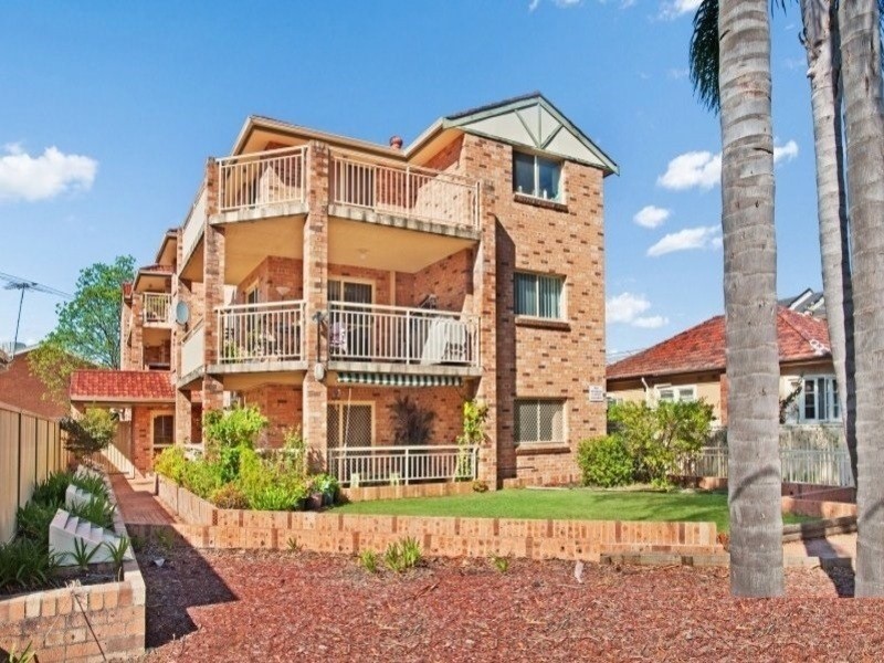 1/26 Hampden Street, Beverly Hills NSW 2209