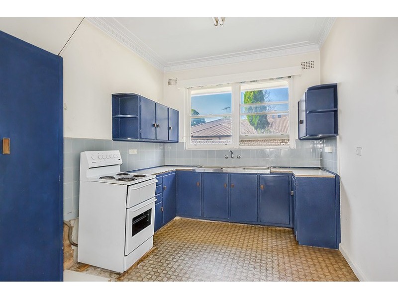 8/12 Russell Street, Strathfield NSW 2135