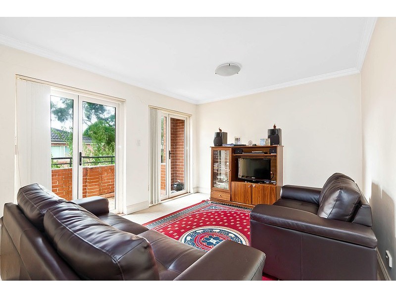 2/2 Meredith Street, Homebush NSW 2140