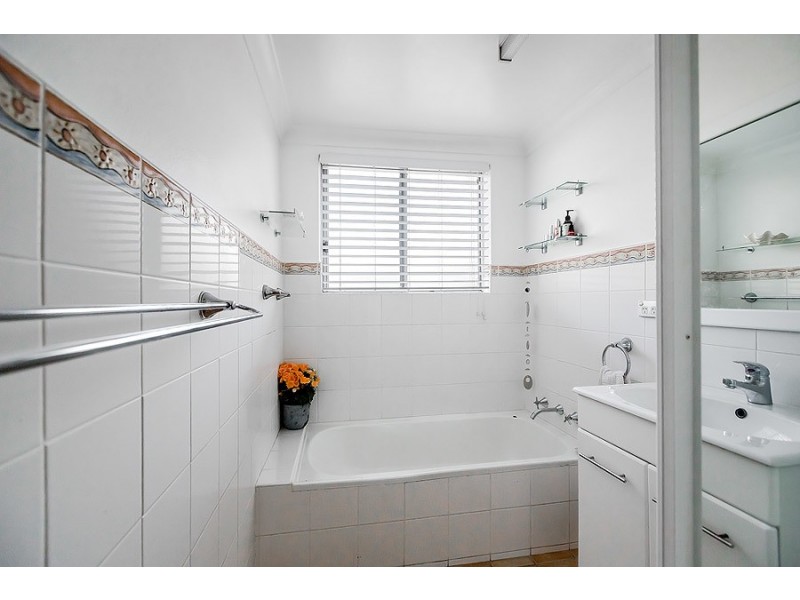 2/6 Napier Street, North Strathfield NSW 2137