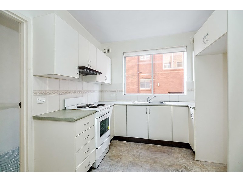 2/19 Chandos Street, Ashfield NSW 2131