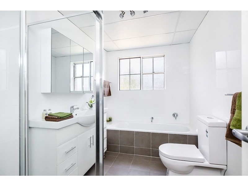 5/33 Albert Road, Strathfield NSW 2135