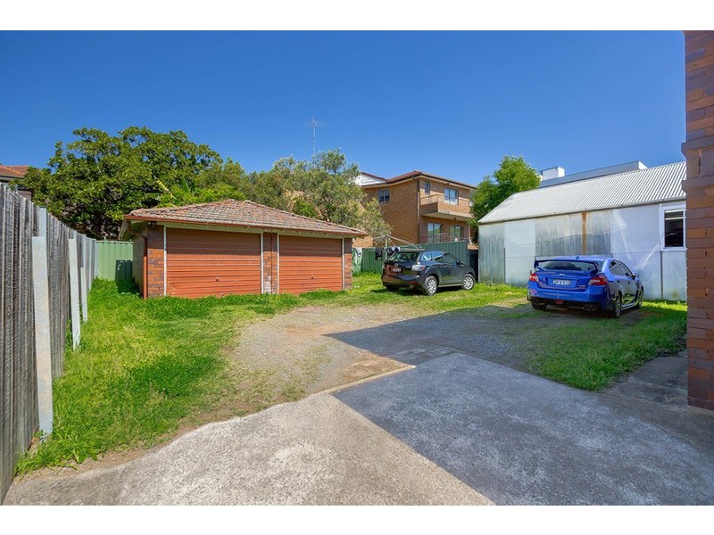 14 The Crescent, Homebush NSW 2140