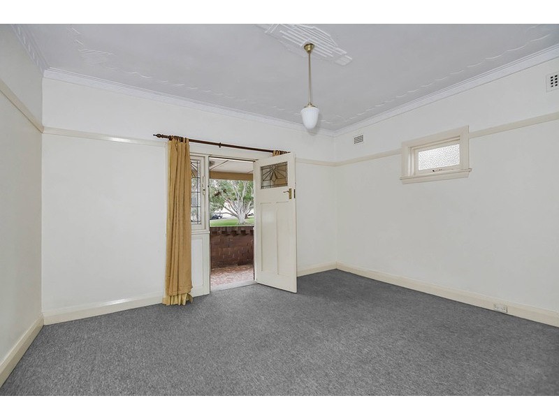 100 Coronation Parade, Croydon Park NSW 2133