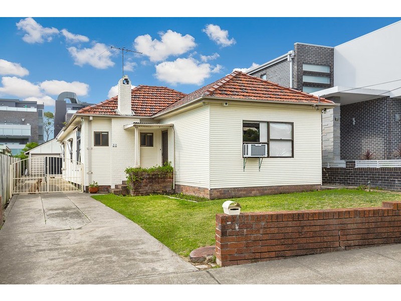 33 Anselm Street, Strathfield South NSW 2136