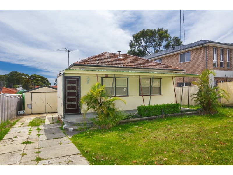 89 Juno Parade, Greenacre NSW 2190