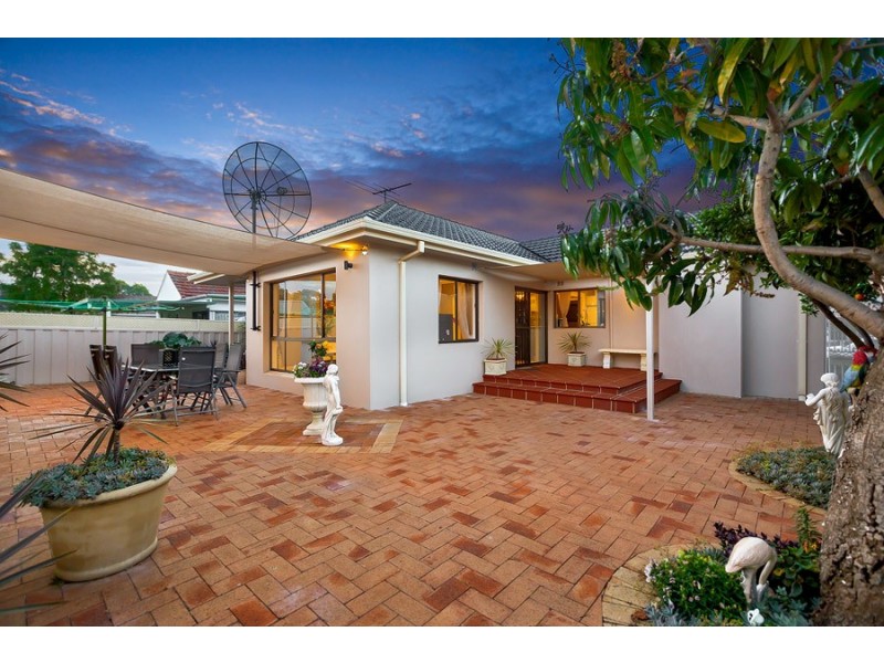 16 Blanche Street, Belfield NSW 2191