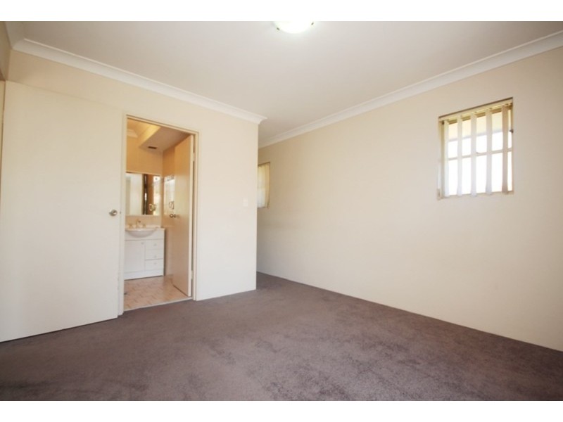 17/77 Deakin Street, Silverwater NSW 2128