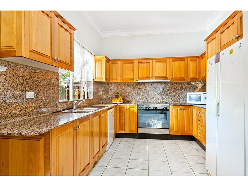 19 Boronia Street, Belfield NSW 2191