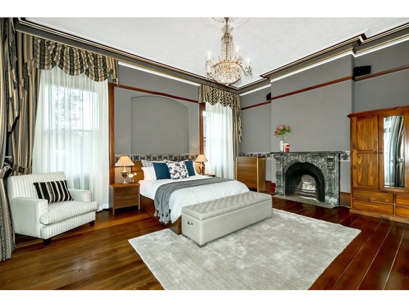 153 Victoria Street, Ashfield NSW 2131