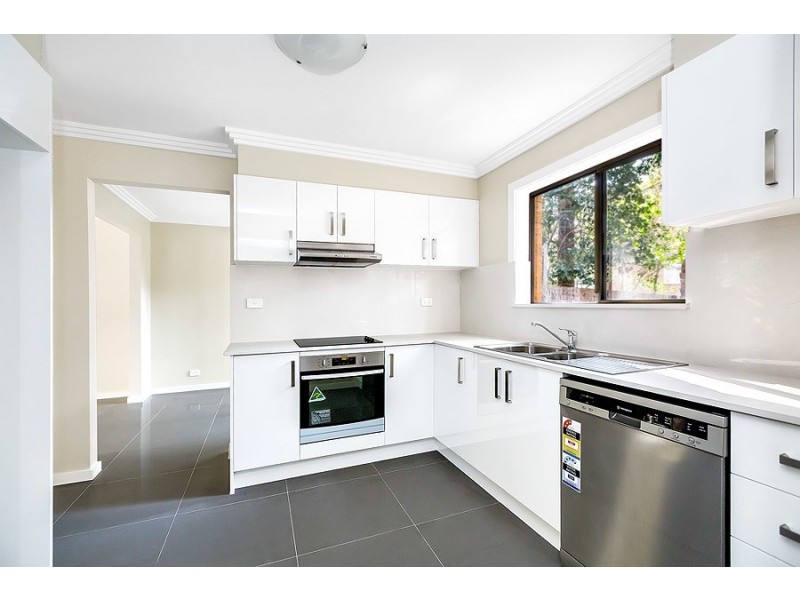 3/2 Eastbourne Road, Homebush West NSW 2140