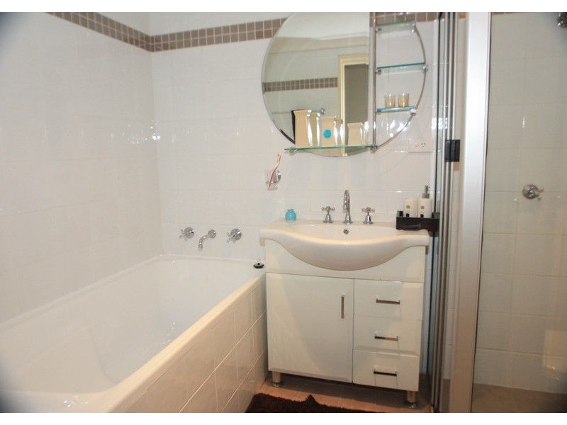 2/76-78 Courallie Ave, Homebush West NSW 2140