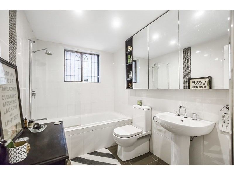 1/76 The Boulevarde, Strathfield NSW 2135