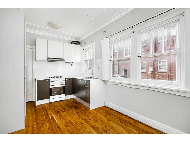 2/8 Loftus Crescent, Homebush NSW 2140