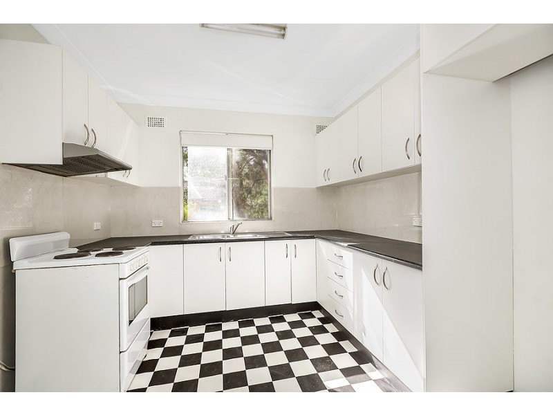 6/4 Eastbourne Road, Homebush West NSW 2140