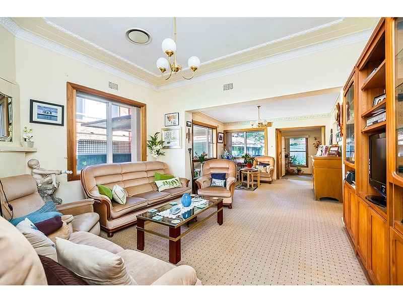 1 Melville Avenue, Strathfield NSW 2135