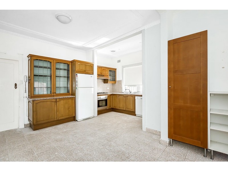 2/158 Wentworth Road, Strathfield NSW 2135