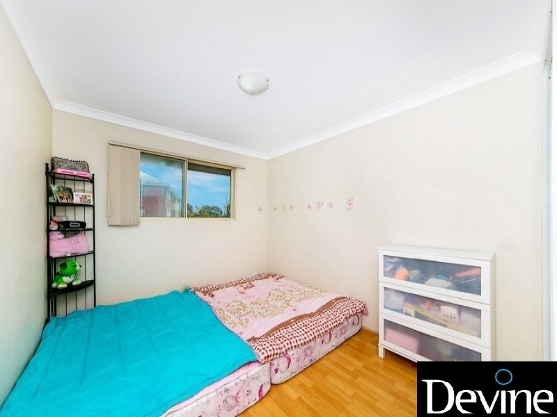 19/5-9 Marlene Crescent, Greenacre NSW 2190