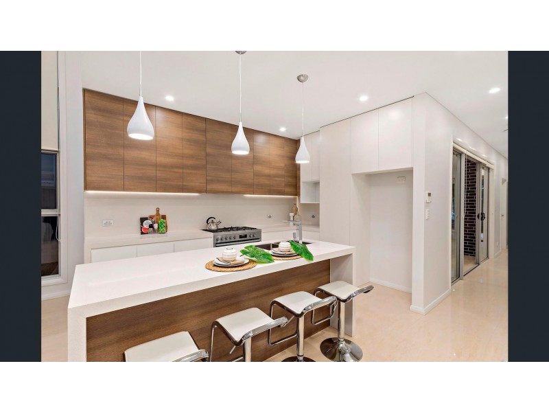 25A Latvia Avenue, Greenacre NSW 2190