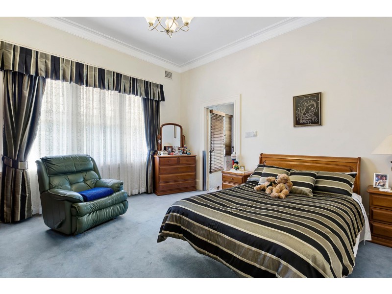 2 Malvern Crescent, Strathfield NSW 2135