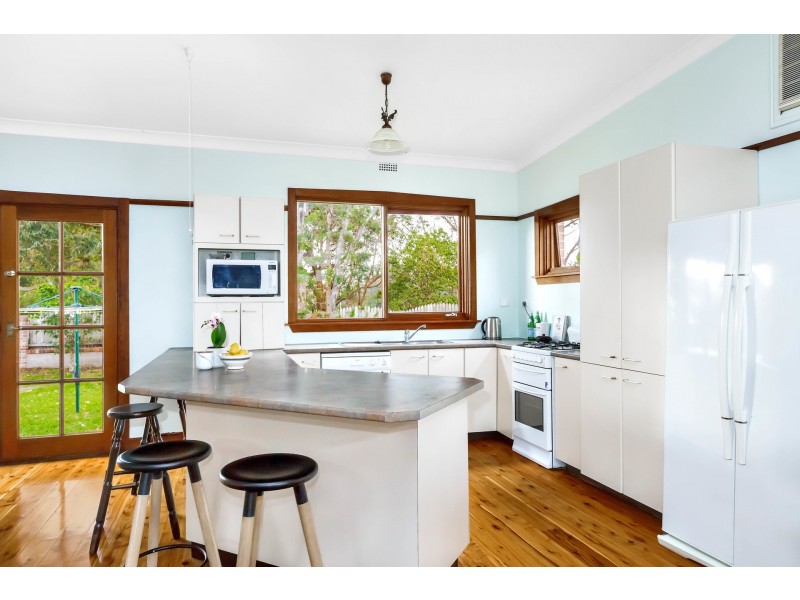 9 Birriwa Avenue, Belfield NSW 2191