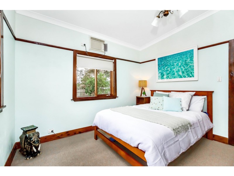 9 Birriwa Avenue, Belfield NSW 2191