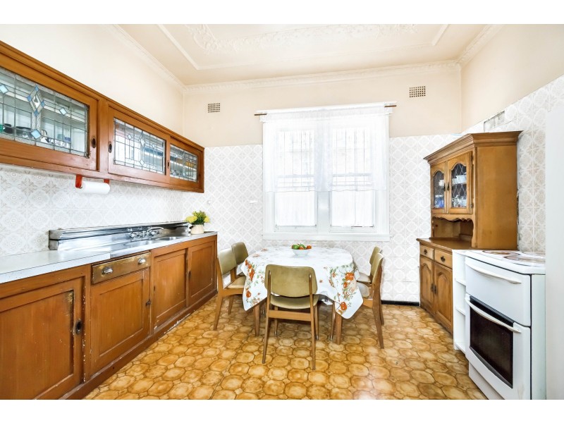 27 Sunbeam Avenue, Burwood NSW 2134