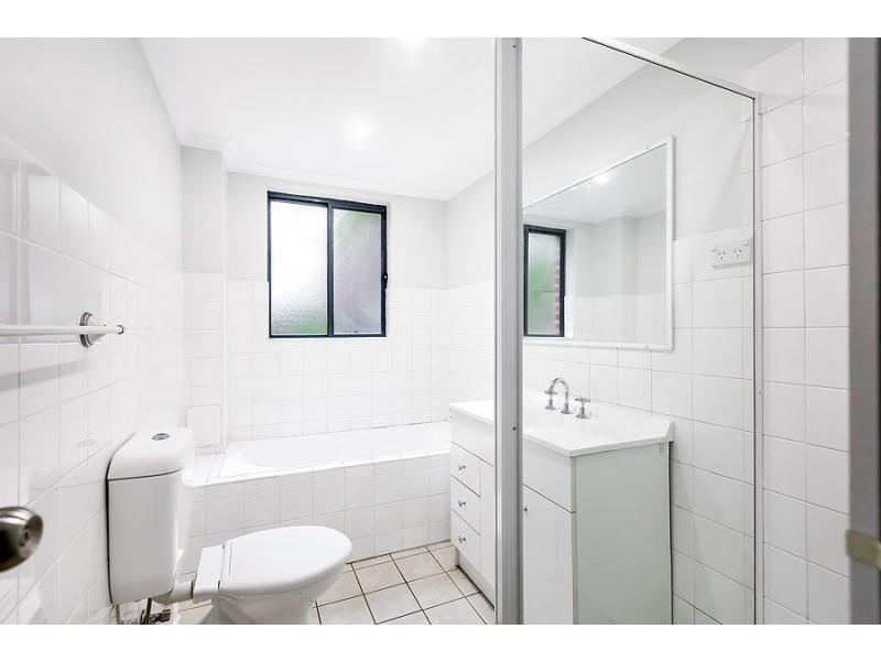 12/16 Sadlier Crescent, Petersham NSW 2049