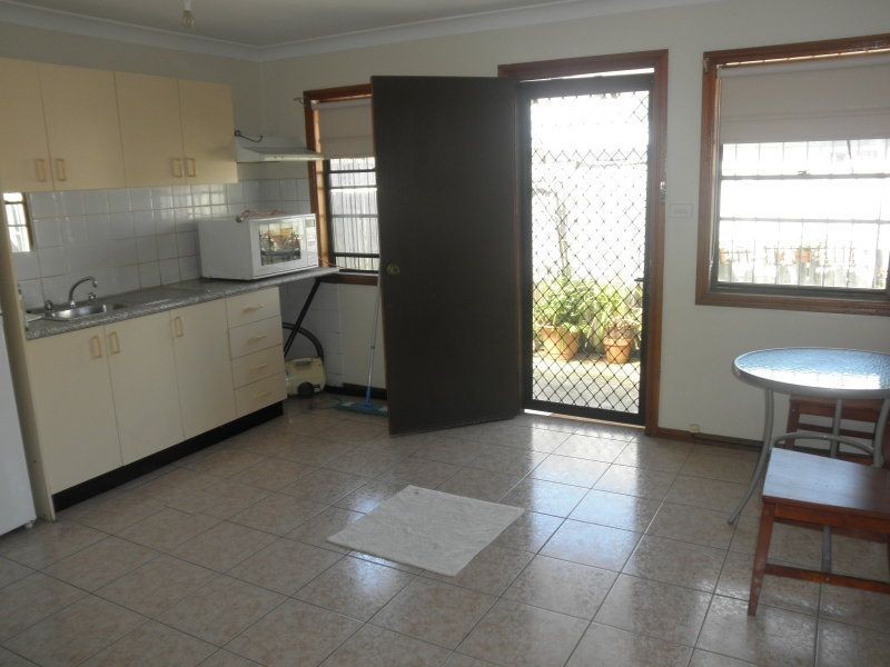 1/76 Fitzroy Street, Marrickville NSW 2204