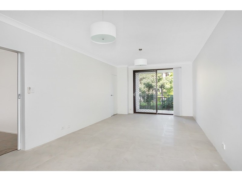 2/7-9 Burlington Road, Homebush NSW 2140