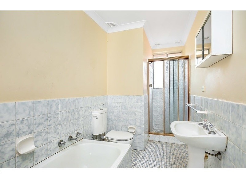 8/43 Henley Road, Homebush West NSW 2140