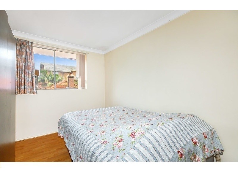 8/43 Henley Road, Homebush West NSW 2140