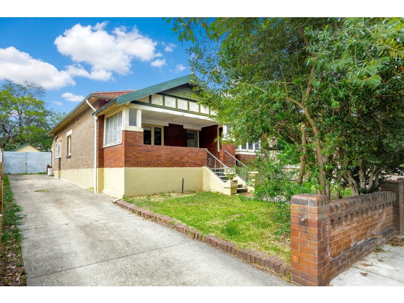 24 Hydebrae Street, Strathfield NSW 2135