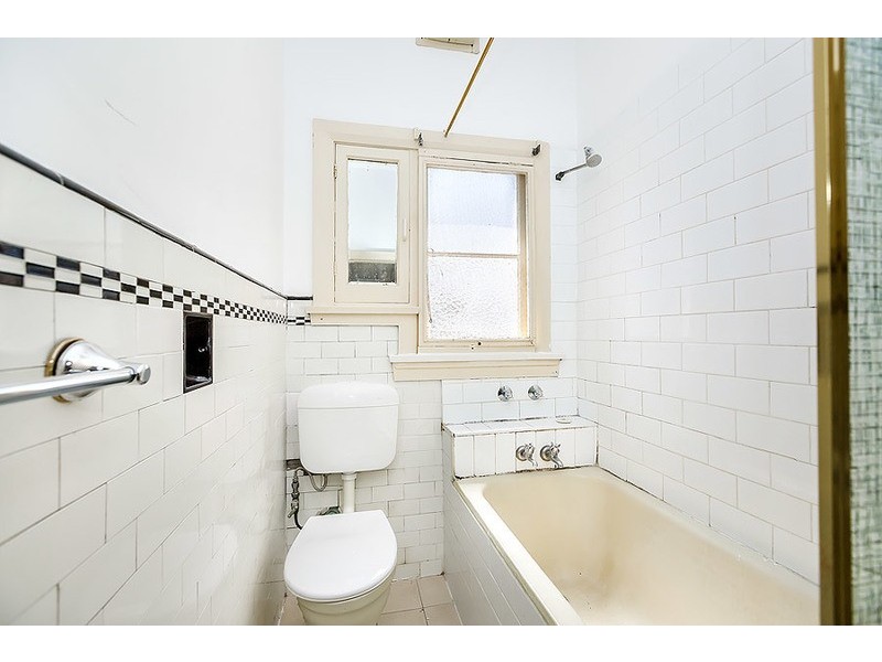 15 Shortland Avenue, Strathfield NSW 2135