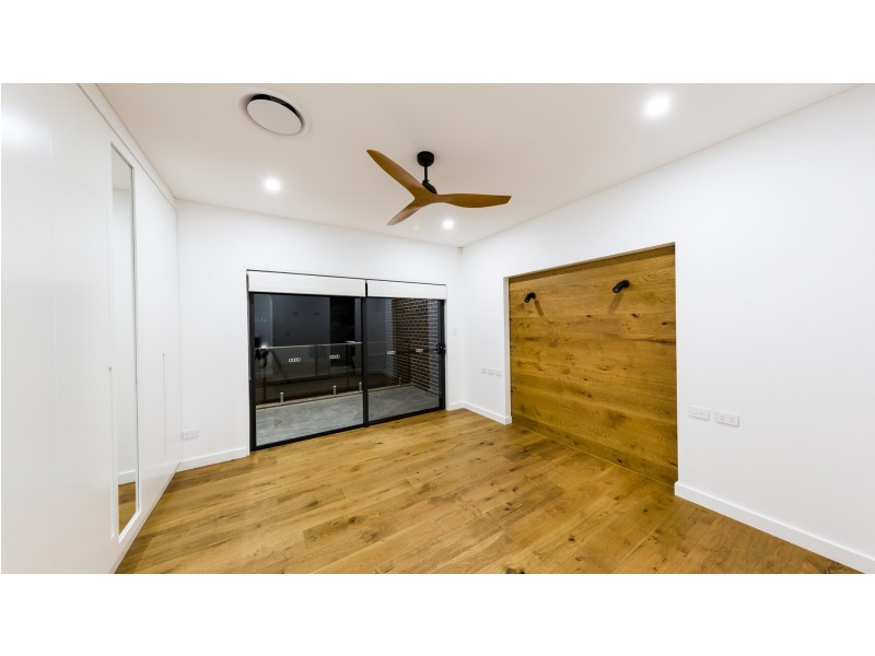 35A Pambula Crescent, Woodpark NSW 2164