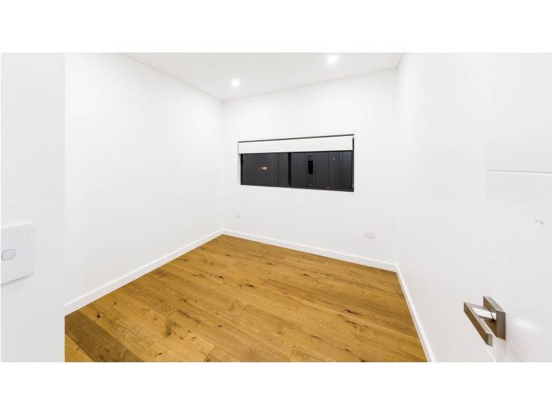 35A Pambula Crescent, Woodpark NSW 2164