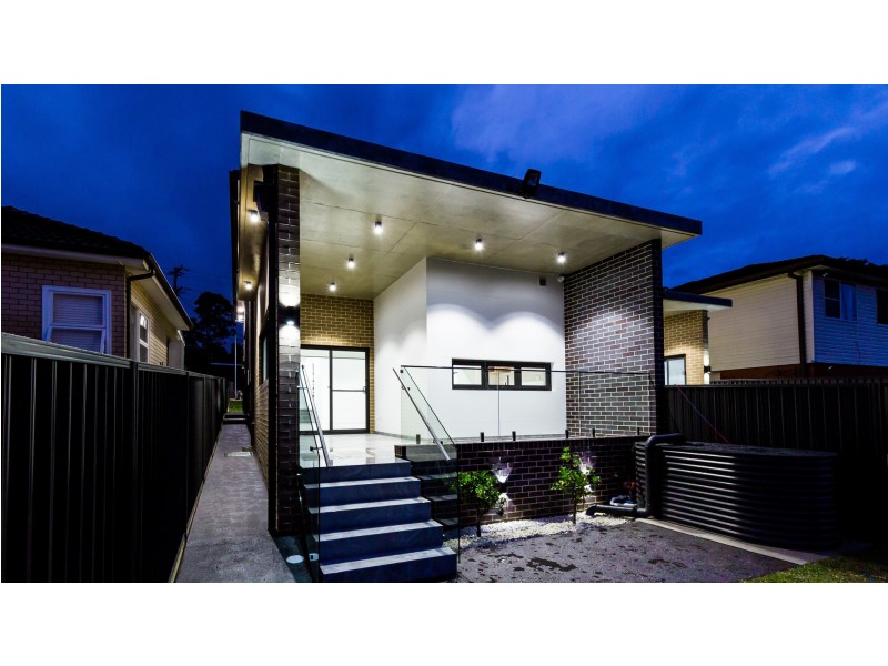 35A Pambula Crescent, Woodpark NSW 2164