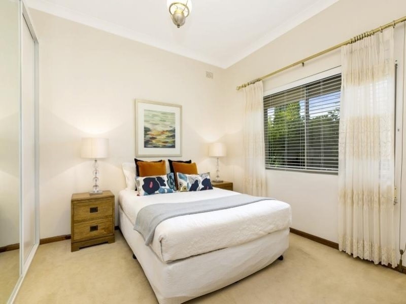 1 Clermont Avenue, Concord NSW 2137
