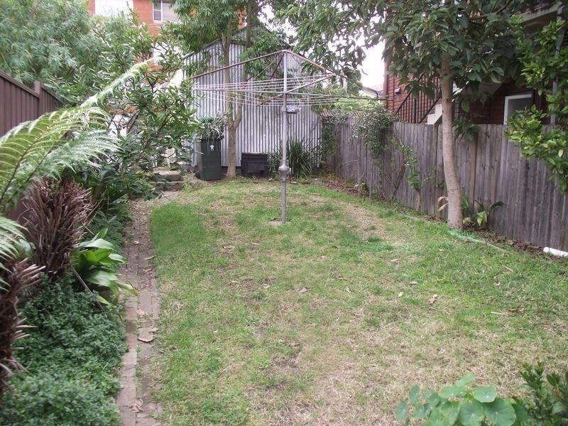 9 Bedford Crescent, Dulwich Hill NSW 2203