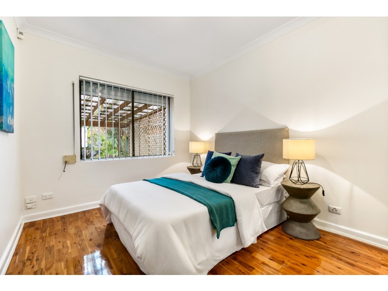 68 Caroline Street, Kingsgrove NSW 2208