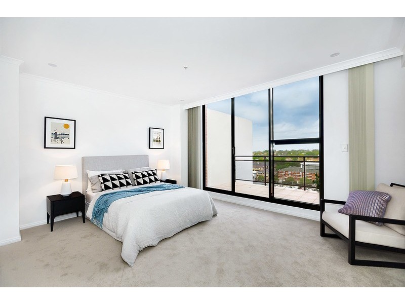 1002/7-9 Churchill Avenue, Strathfield NSW 2135