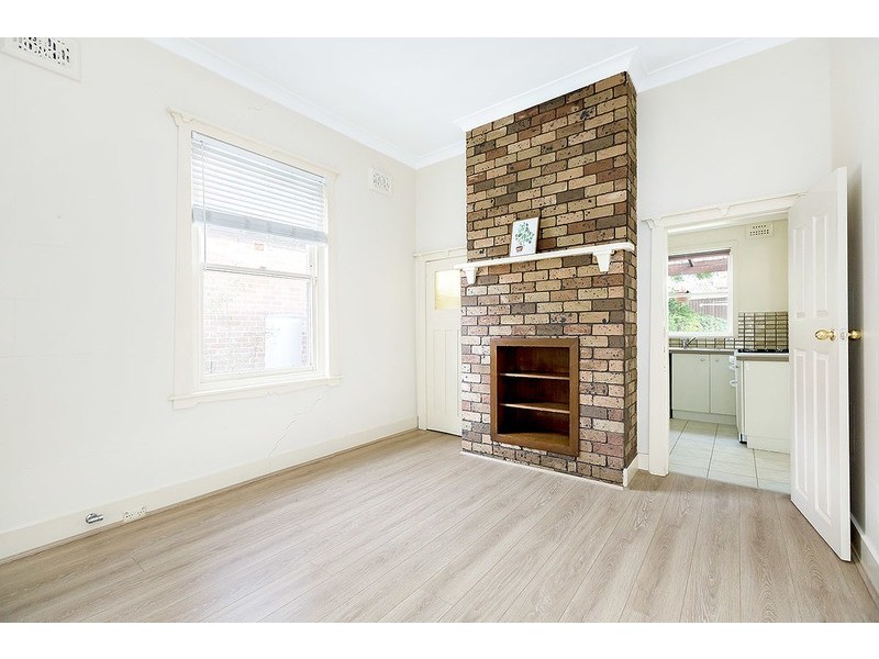 4 Bell Street, Concord NSW 2137