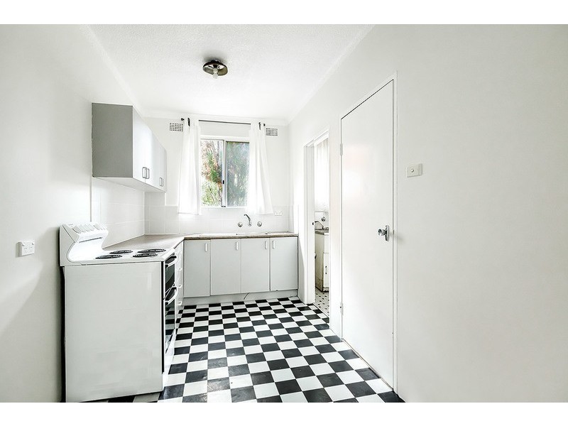 1/64 Sackville Street, Fairfield NSW 2165