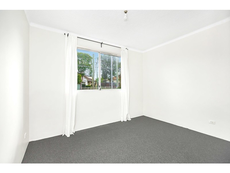 1/64 Sackville Street, Fairfield NSW 2165