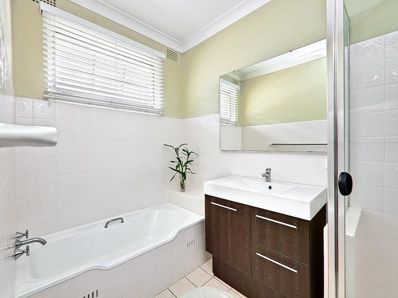 4/6 Burlington Road, Homebush NSW 2140